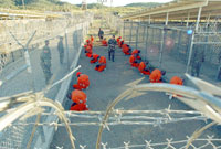 Estados Unidos utiliza la Base Naval como centro de detencin de prisioneros de sus guerras en Afganistn e Iraq